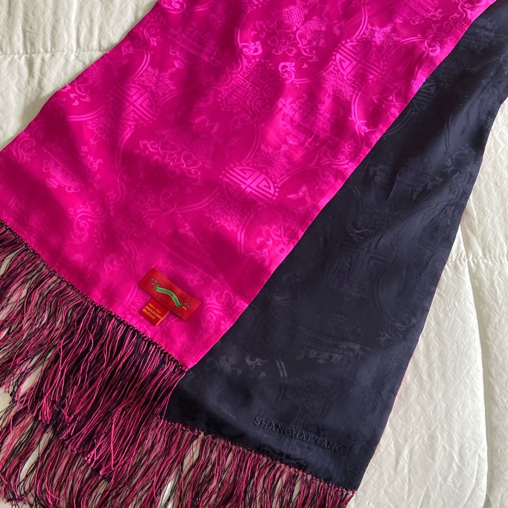 Gorgeous Shanghai Tang Wrap/Scarf
